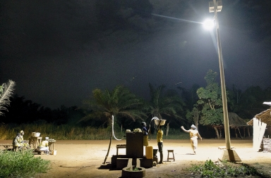 La mitad de África vive sin electricidad: el reto de vivir sin luz