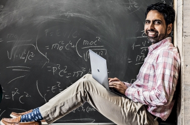 Salman Khan, el profesor con 70 millones de alumnos
