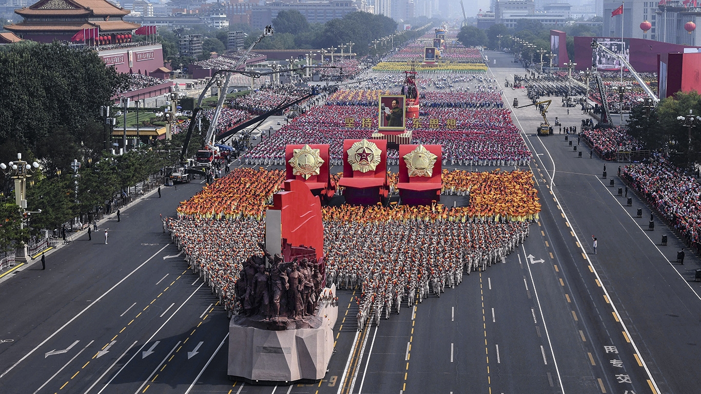 China celebra 70 años de régimen comunista