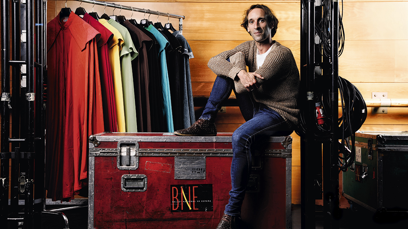 Rubén Olmo: «Mi madre tuvo que limpiar muchas escaleras para que yo aprendiera a bailar»