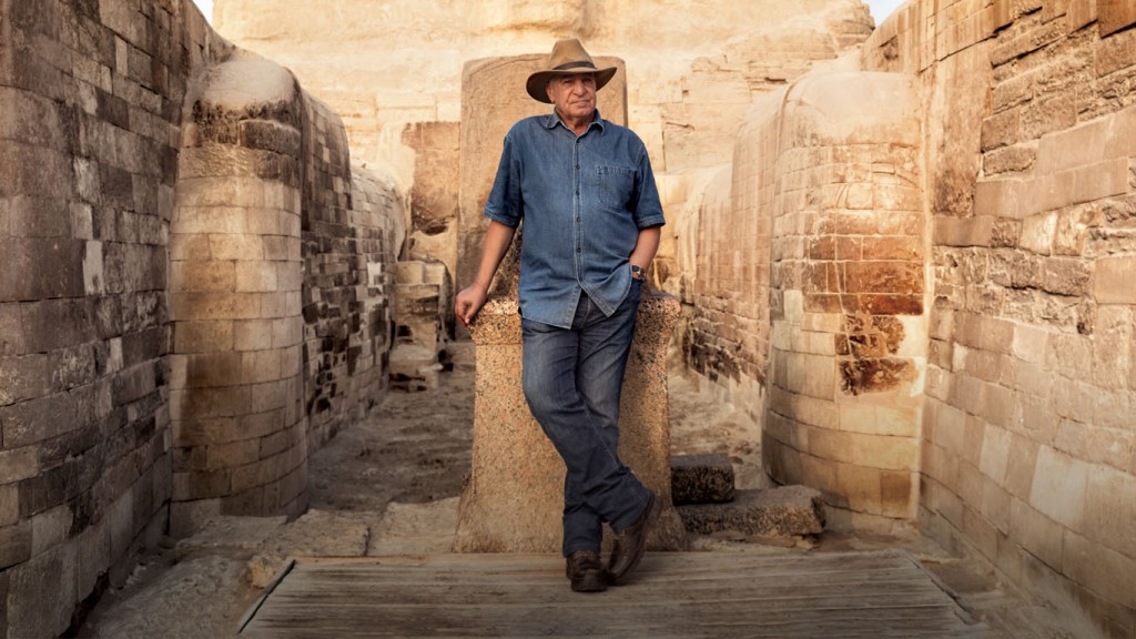 Zahi Hawass: "Británicos Y Alemanes Son Unos Ladrones. ¡Nos Tienen Que Devolver La Piedra Rosetta Y A Nefertiti!"