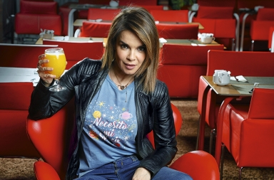 Carme Chaparro: «Recibo bastantes amenazas, pero es mejor que lo hagan en las redes que en la calle»