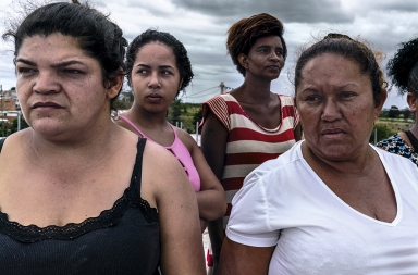 Cómo estas mujeres se hicieron con el poder (a golpes) en una favela