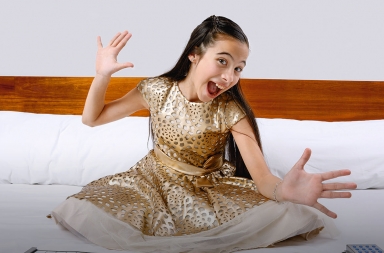 Melani García: «¿Una niña prodigio yo, como Marisol y Joselito?… Jajaja. Me considero una niña normal»