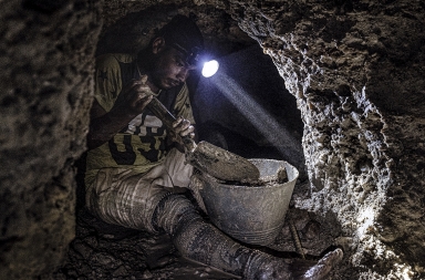 Minas de oro en Venezuela: matanzas, miseria e impunidad