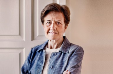 Adela Cortina: «En esta crisis ha aparecido una especie de gerontofobia. Algunos piensan que los ancianos no tienen dignidad»