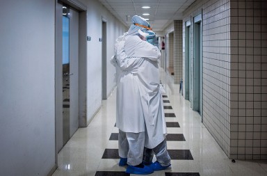 Proteger contra el coronavirus: la fuerza del equipo