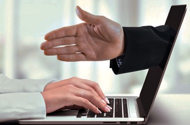 El kit para realizar con éxito una entrevista de trabajo ‘on-line’