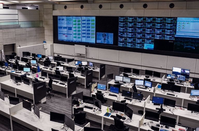 Comunicación y energía: el músculo que nos mantiene unidos frente a la pandemia Comunicación y energía: el músculo que nos mantiene unidos frente a la pandemia