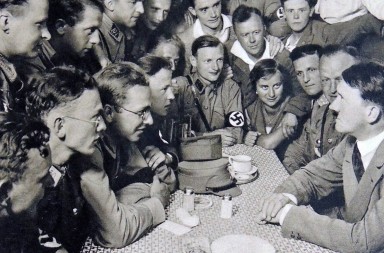 Hitler, la seducción de un dictador