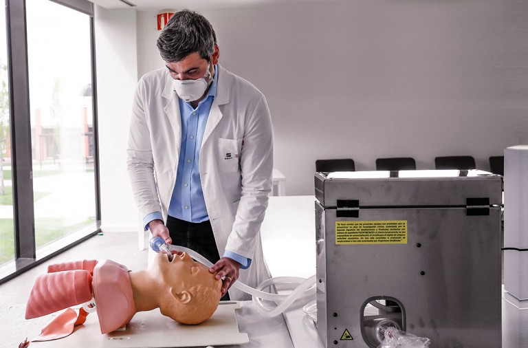 Reinventar… las empresas se vuelcan para luchar contra el coronavirus Reinventar… las empresas se vuelcan para luchar contra el coronavirus