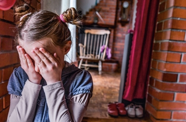 Cinco consejos para evitar que el estrés adulto provoque ansiedad infantil