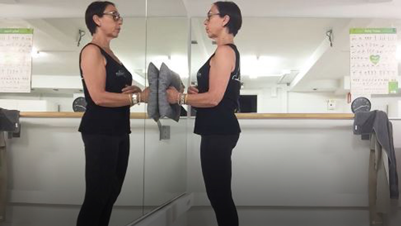 Ejercicios de pilates isométricos para fortalecer el hombro