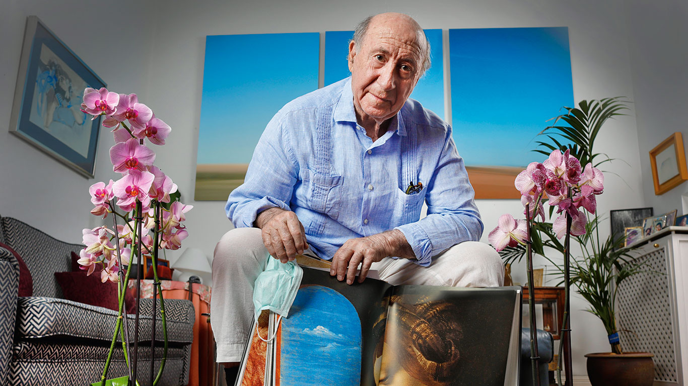 José María Pérez (Peridis): «Los jóvenes, que se creen inmunes, se acaban llevando por delante a los mayores»