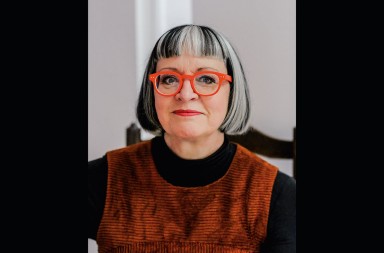 Philippa Perry: «Los padres no soportan ver tristes a sus hijos porque les recuerda su propia infelicidad»