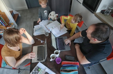 La nueva y reducida oficina en casa