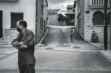 COVID-19: España vaciada entre el miedo y la esperanza