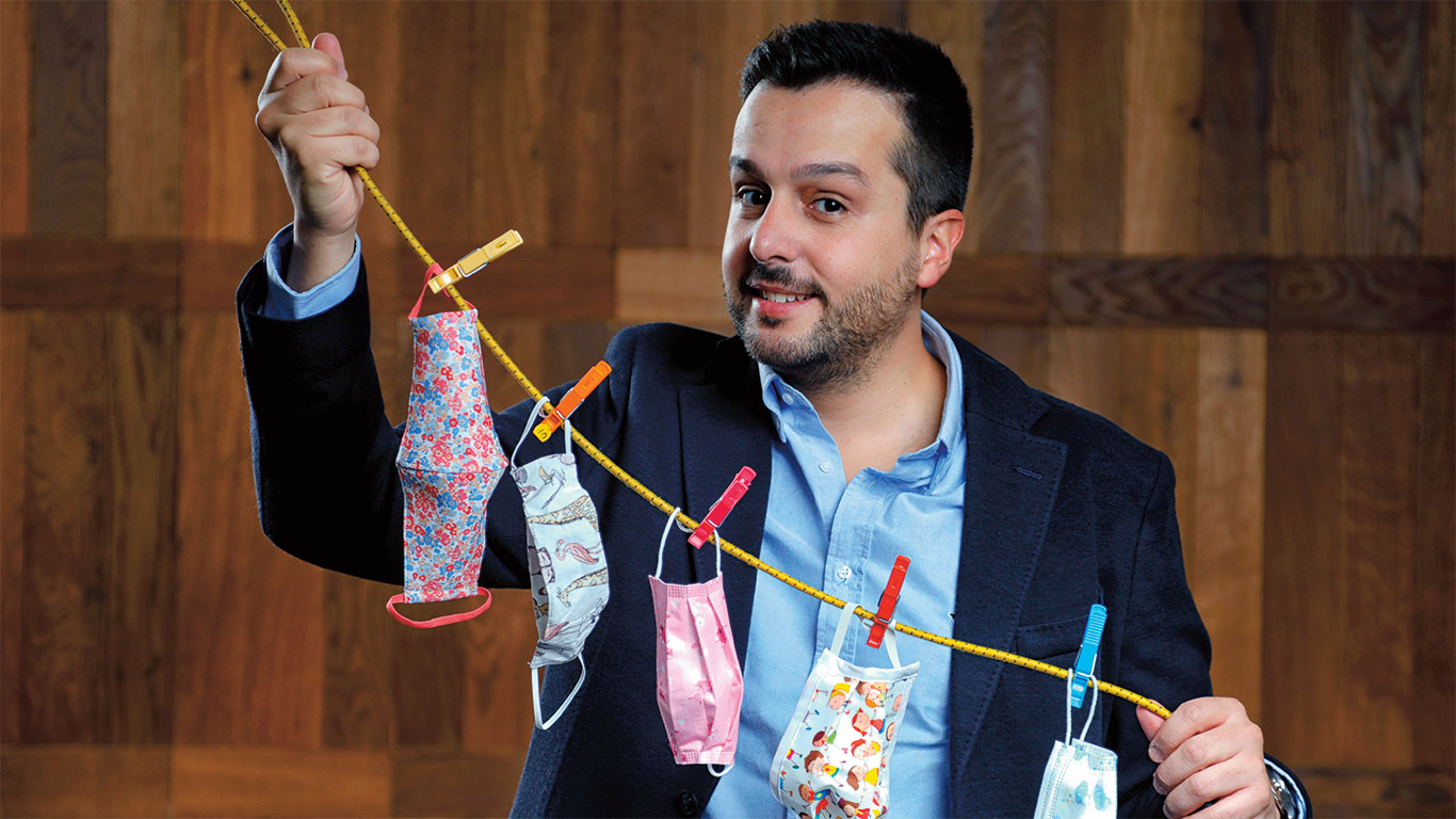 Héctor Castiñeira: «En más de 17 años de Enfermería, nunca había tenido esa sensación de pánico»