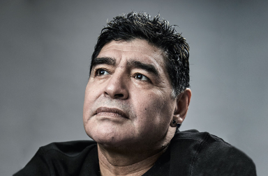 Maradona, su retrato más íntimo