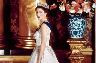 Isabel II, 68 años en el trono: intimidad, alta política, traición y escándalos