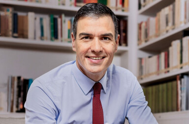 Pedro Sánchez: «Me gusta la literatura esperpéntica»