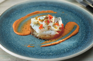 Ensalada de bacalao y escalibada