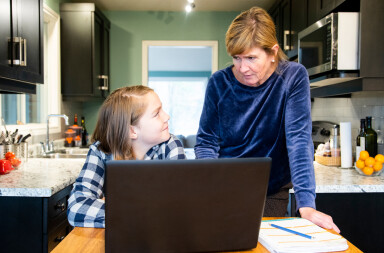 Cómo proteger a tus hijos de los pedófilos en Internet