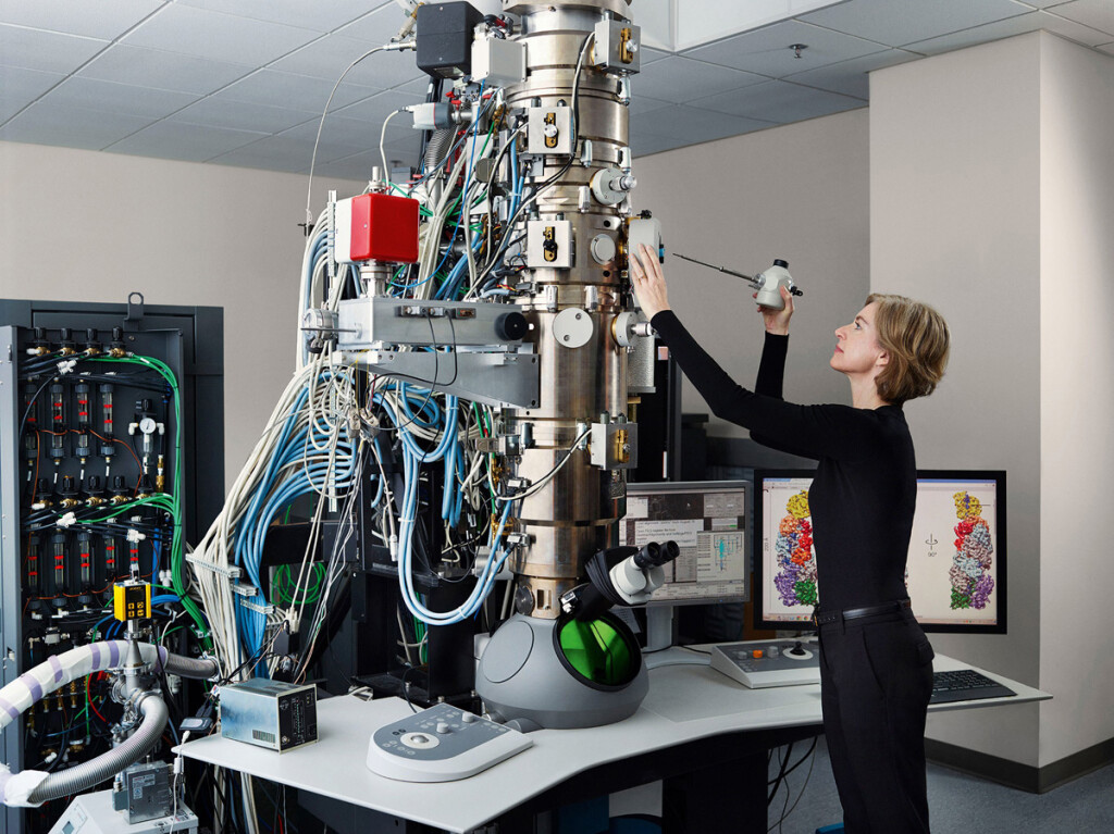 Kazuo Ishiguro: "El siguiente premio nobel puede ser para una inteligencia artificial" 2